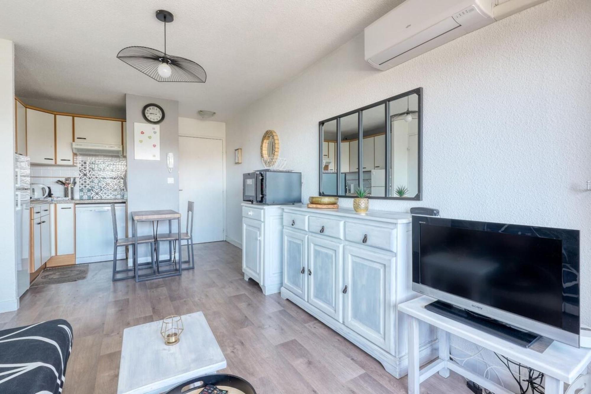 T2 600 M From The Beach! Air-Conditioned 勒拉旺杜 外观 照片